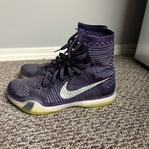 Kobe Elite Men’s Hightop size 11
